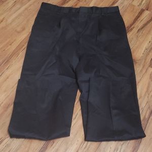 Men's Dockers, classic fit